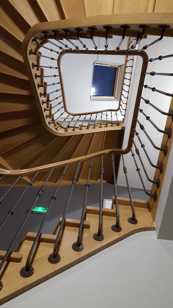 escalier bois quart tournant style 1900 hallou