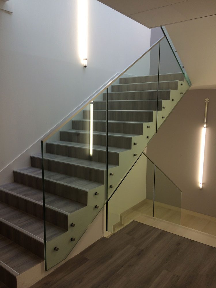 garde corps en verre